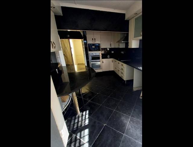 4 BEDROOM PROPERTY TO RENT IN SHERWOOD